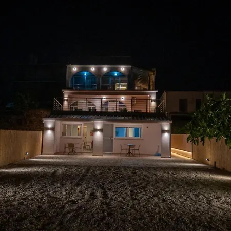 شقة TSABAS BEACH SIDE APARTMENTS ΤΣΑΜΠΑΣ Παραλιακά διαμερίσματα 3