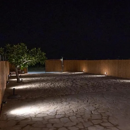 Apartman TSABAS BEACH SIDE APARTMENTS ΤΣΑΜΠΑΣ Παραλιακά διαμερίσματα 3 *