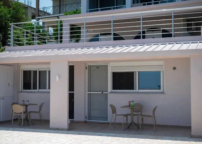 Tsabas Beach Side Apartments Τσαμπασ Παραλιακά Διαμερίσματα 3 * Kastro-Kyllini